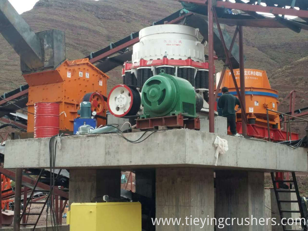 Compound Spring Cone Crusher on Site